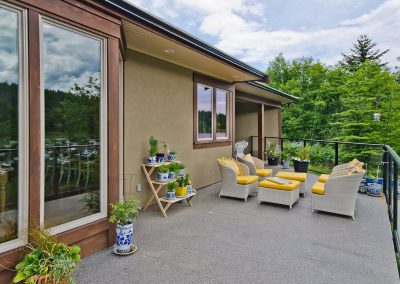 Nanoose Bay Platinum Built Green home, Fairwinds: Vinly deck