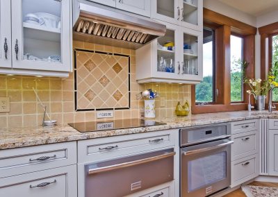 Nanoose Bay Platinum Built Green home, Fairwinds: Bullnose tile splash