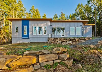 Yellowpoint Custom Built Green Platinum: Exterior Modern