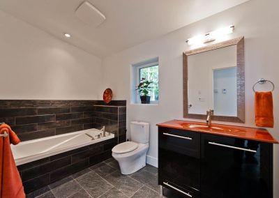Yellowpoint Custom Built Green Platinum: Custom Modern Main Bath