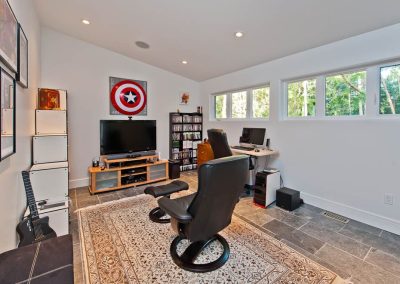 Yellowpoint Custom Built Green Platinum: Dedicated games room