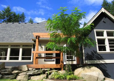 Yellowpoint Custom Home: Purple Robe locust cedar bench