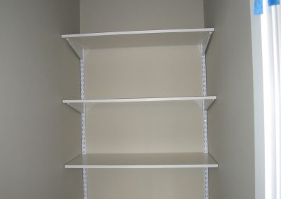 Yellowpoint Passive Solar, Platinum Built Green: Simple pantry